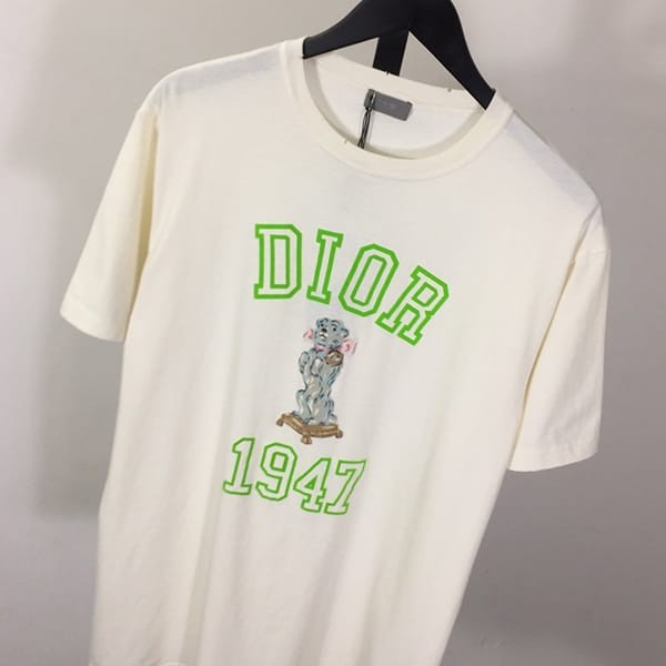 超希少！ディオール レプリカ リラックスフィット Bobby Tシャツ 483J635A0817C980